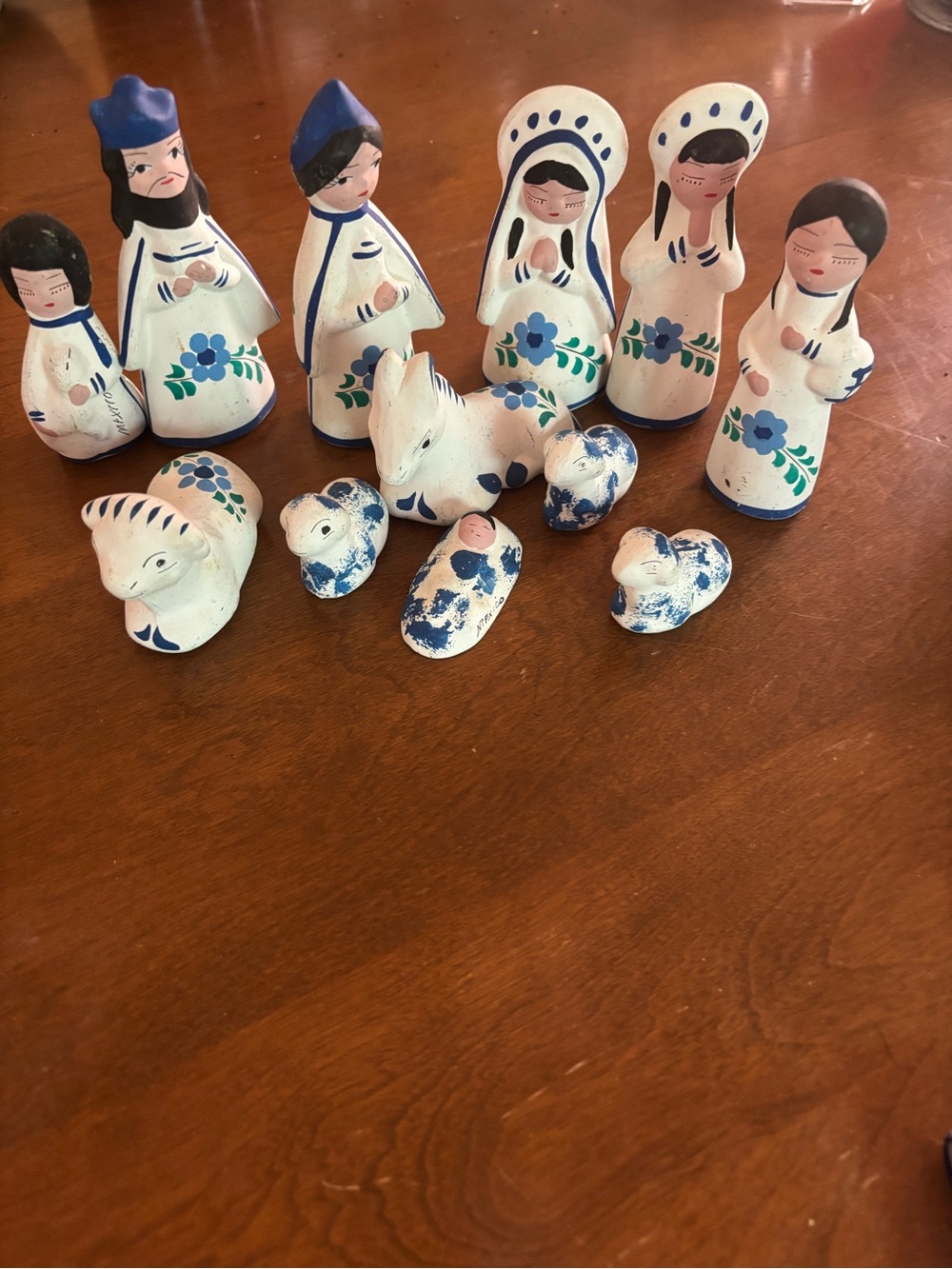 Vintage Mexican PotteryFolk Art Tonala Style 11 Piece Nativity